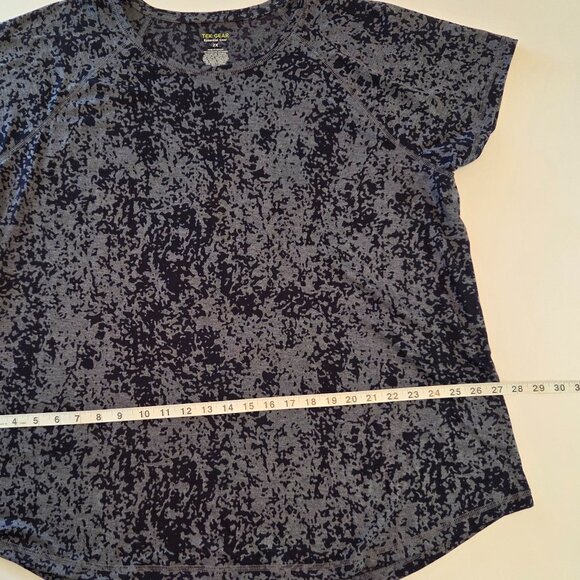 Tek Gear Essential Gear Women’s 2X Short Sleeve Top – Navy/Gray Pattern - Picture 5 of 7